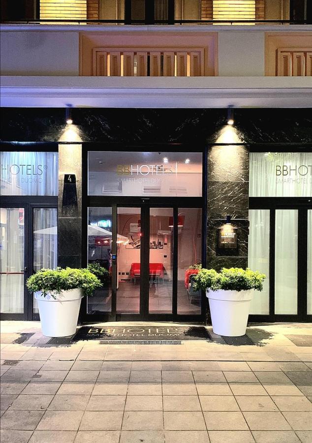 Bb Hotels Smarthotel Duomo Milan Exterior photo